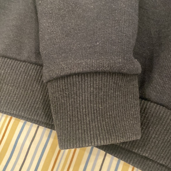 Paul and shark sweater used in bery good condition color gray - Picture 4 of 4